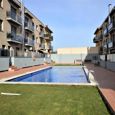 En Sant Pere Pescador: 3 Habitaciones, A/a, Jardin Y Piscina Comunitarios - Es-89-122
